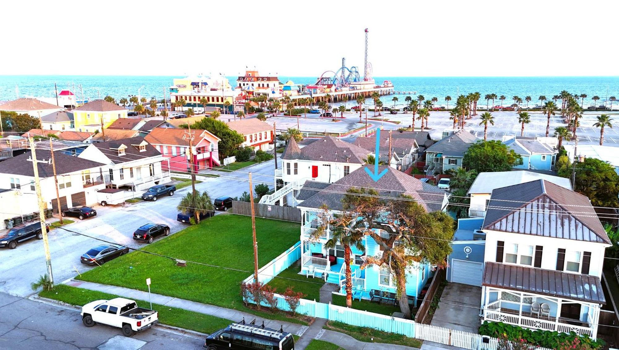 Casaazul-2605B-Pleasure Pier & Beach A Block Away- 3Bed 2Bath 7 Beds- 7 Minutes To Cruise Terminal Galveston Exterior foto